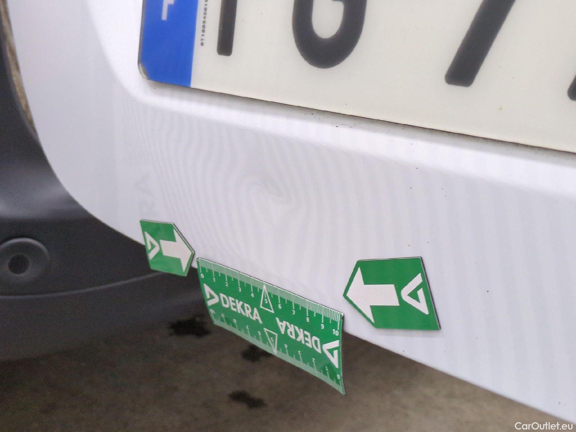  Renault  Kangoo  Express Maxi Extra (Série Spéciale) 1.5 dCi 90CV BVM5 E6 #51