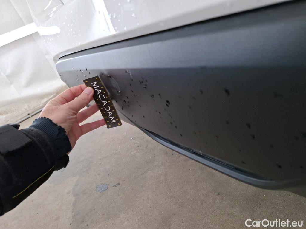  Toyota  Yaris TOYOTA  Hybride / 2019 / 5P / Berline Hybride 116h Dynamic Business Stage Acad #20