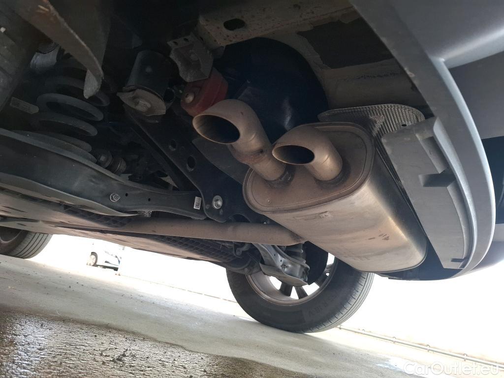  Volkswagen  Tiguan VOLKSWAGEN  / 2020 / 5P / SUV 1.4 eHybrid 245 DSG6 Elegance Exclusive #7