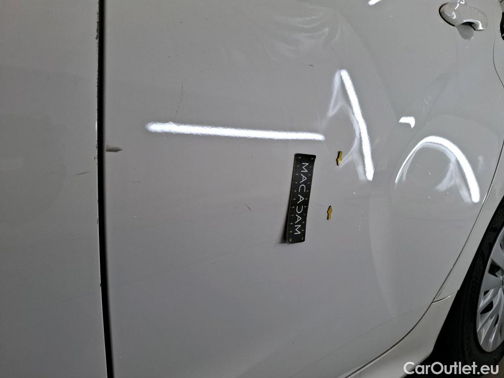  Toyota  Yaris TOYOTA  Hybride / 2019 / 5P / Berline Hybride 116h Dynamic Business Stage Acad #12