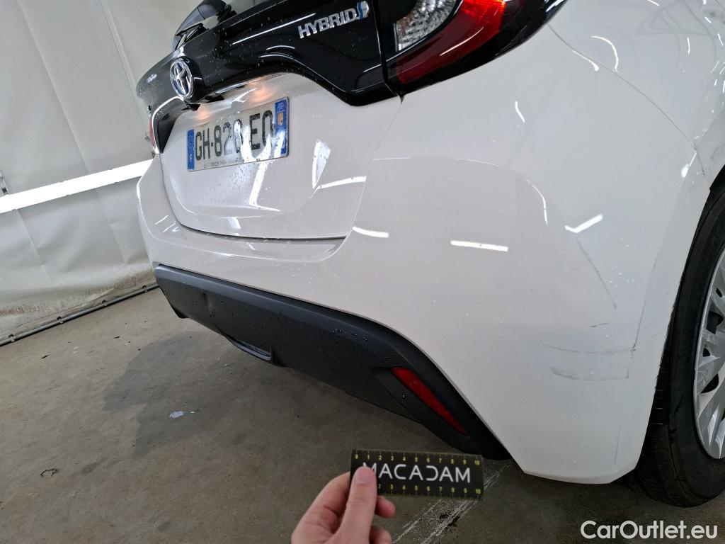  Toyota  Yaris TOYOTA  Hybride / 2019 / 5P / Berline Hybride 116h Dynamic Business Stage Acad #21