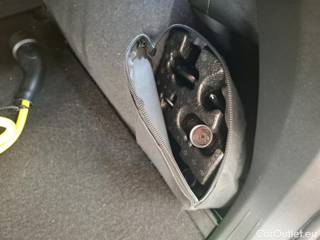  Volkswagen  Tiguan VOLKSWAGEN  / 2020 / 5P / SUV 1.4 eHybrid 245 DSG6 Elegance Exclusive #5