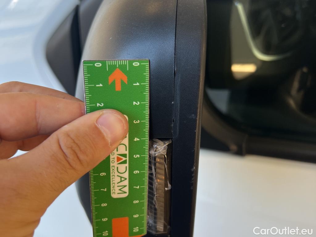  Renault  Trafic  Fourgon L2H1 3T Grand Confort 2.0 dCi 130CV BVM6 E6d #26