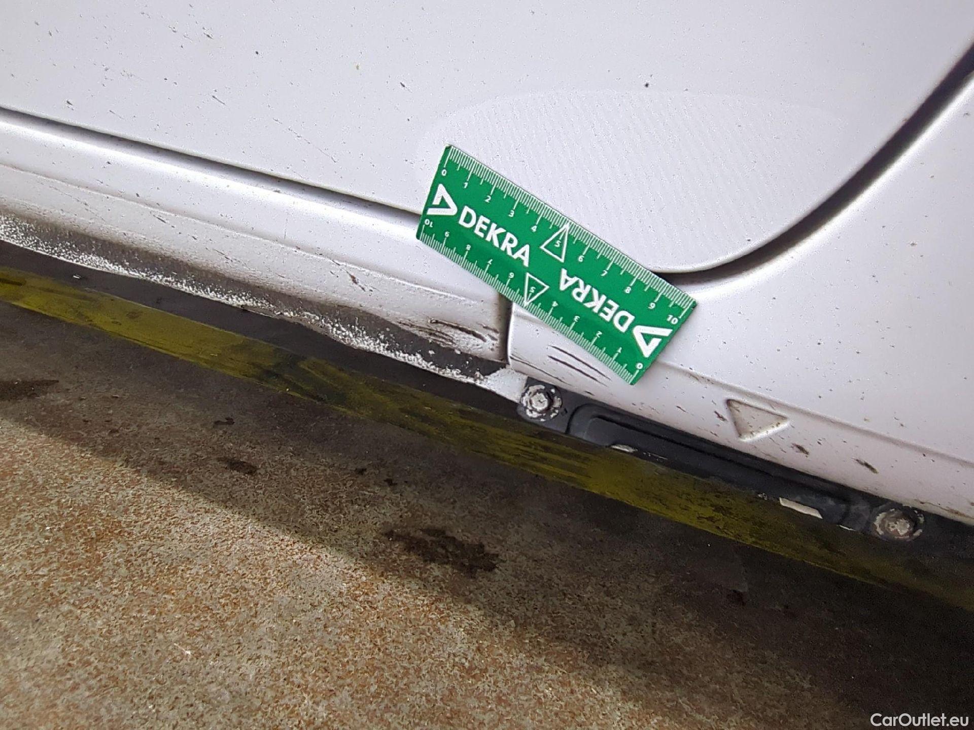  Renault  Kangoo  Express Maxi Extra (Série Spéciale) 1.5 dCi 90CV BVM5 E6 #36