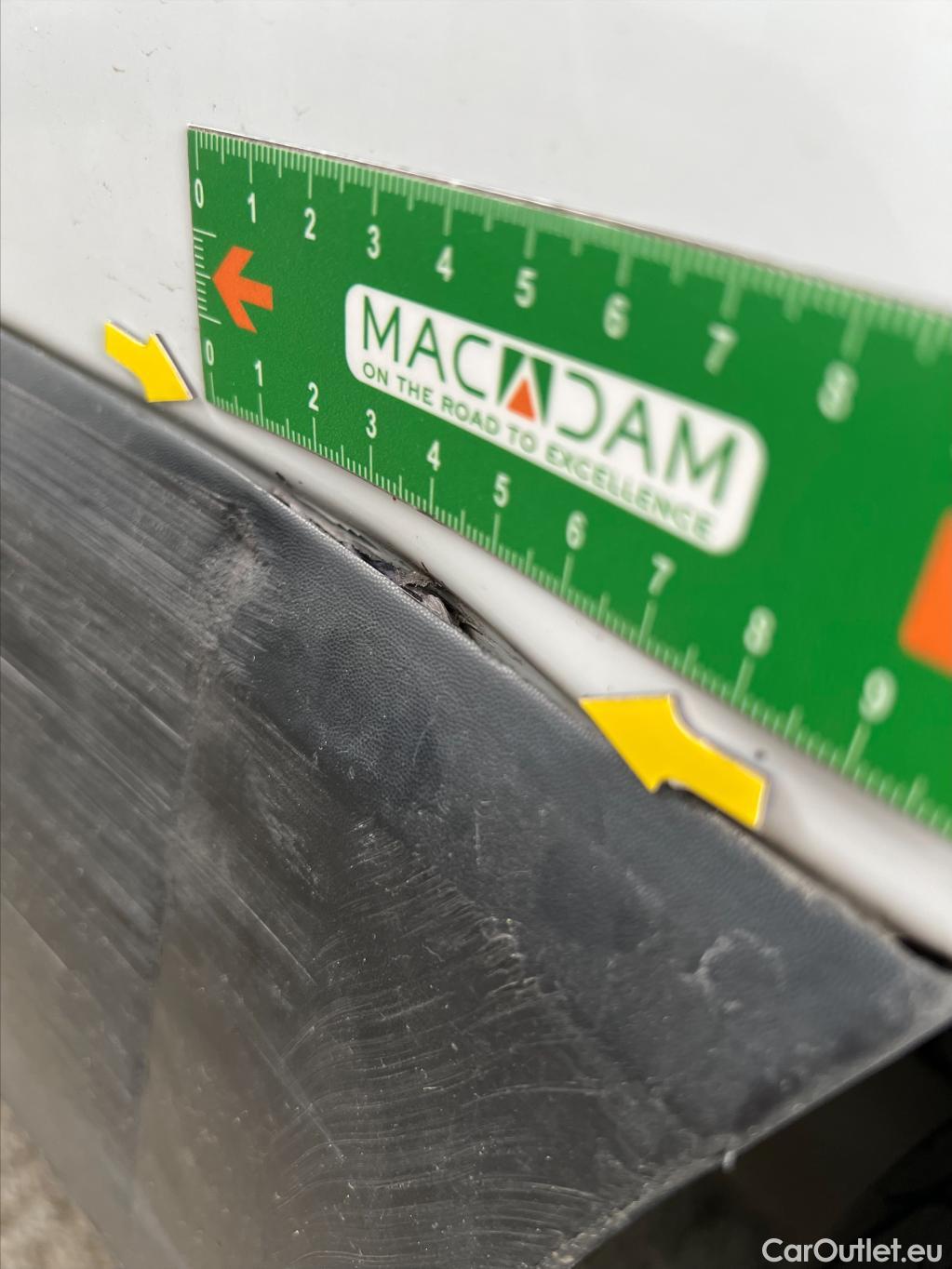  Renault  Trafic  Fourgon L2H1 3T Grand Confort 2.0 dCi 130CV BVM6 E6d #10