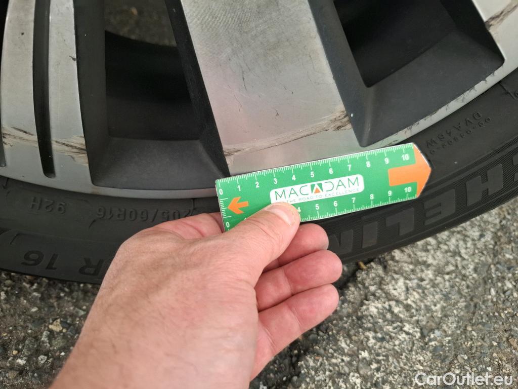  Renault  Captur  Business 0.9 TCe 90CV BVM5 E6 / TRANSFO VP/VF #26