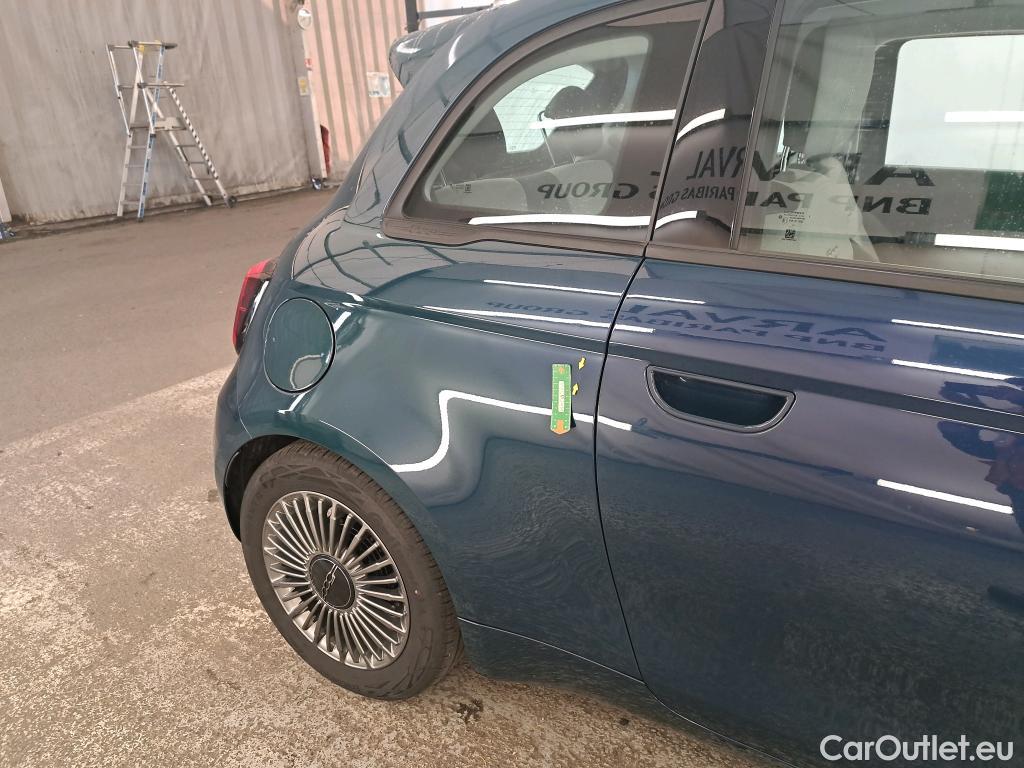  Fiat  500 FIAT   2020  3P  Berline 42kWh Icône #7
