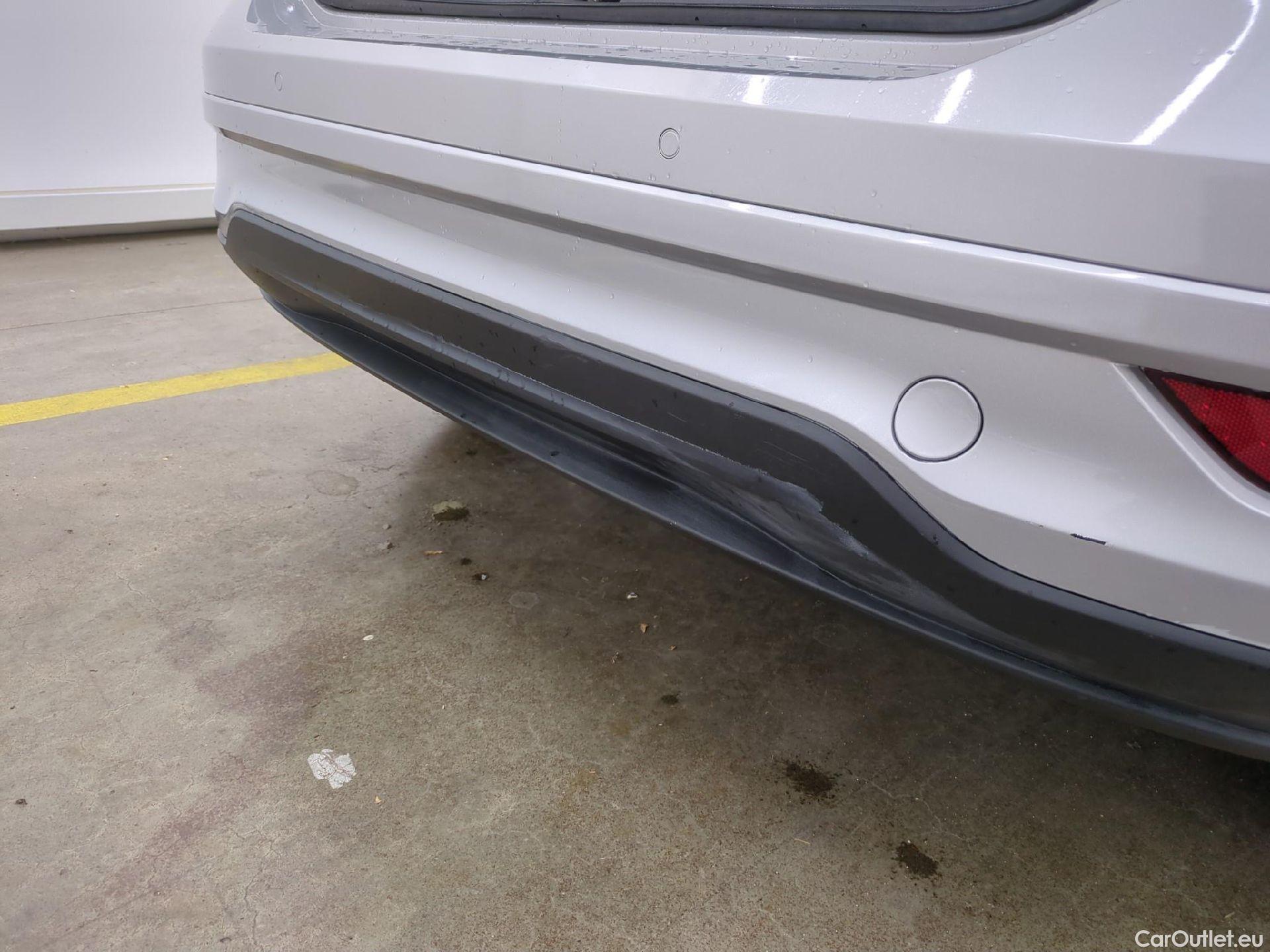  Volkswagen  T-CROSS VOLKSWAGEN  / 2018 / 5P / SUV 1.0 TSI 110ch DSG R-Line(SP) #25