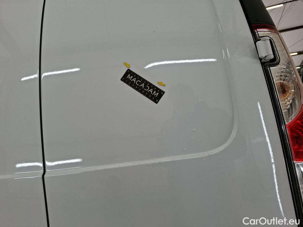  Renault  Kangoo RENAULT  Express / 2013 / 4P / Fourgonnette Maxi Electric Gd Vol ExtraRLink AI - 19 #17