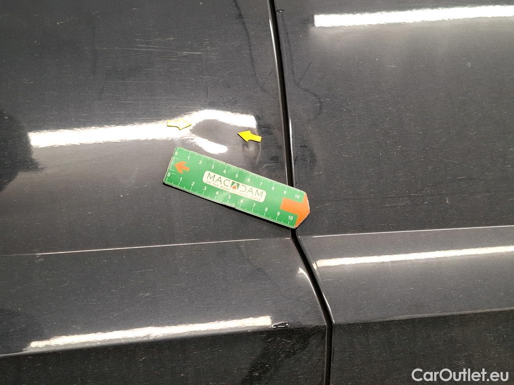  Volkswagen  Polo VOLKSWAGEN  / 2017 / 5P / Berline 1.0 TSI 95 DSG7 Lounge Business #16