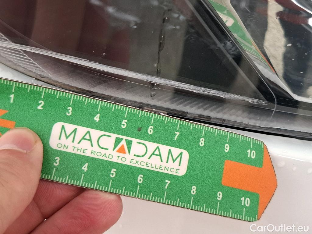  Ford  Transit FORD  Custom VU 4p Fourgon 2.0 ECOBLUE 130 280 L1H1 TD BU #51