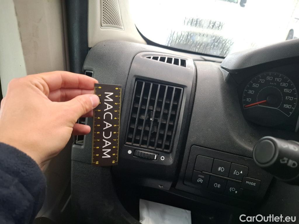  Citroen  Jumper CITROEN  / 2014 / 4P / Fourgon tôlé 30 L1H2 BlueHDi 120 S&S BVM6 Club #26