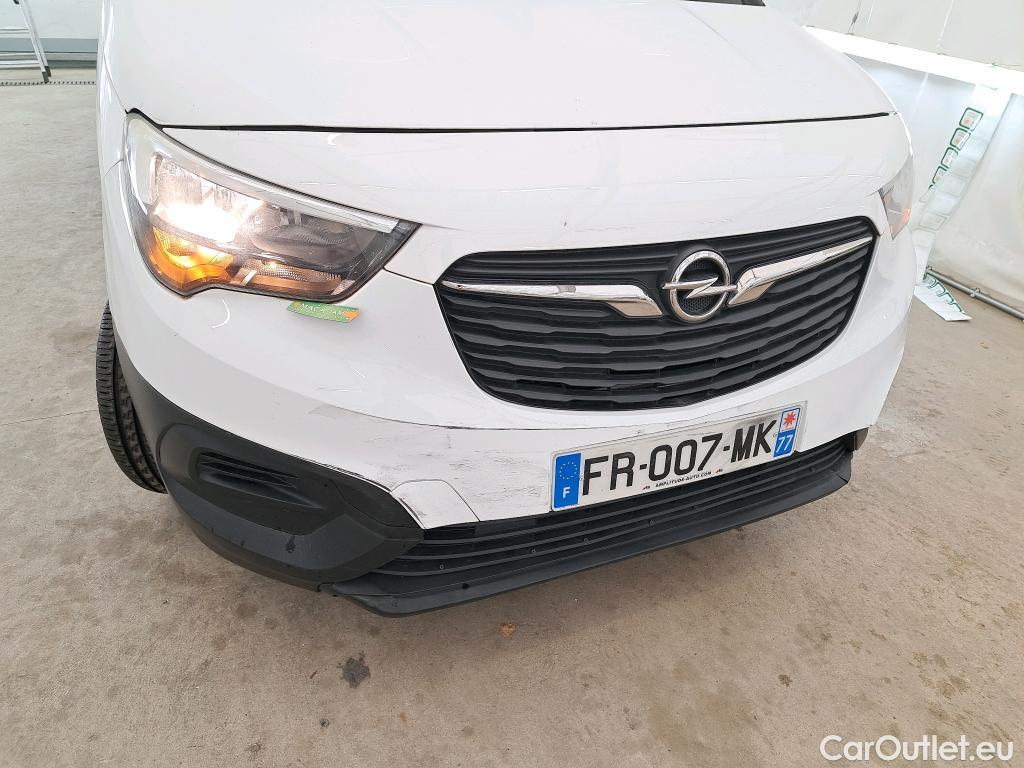  Opel  Combo OPEL  / 2018 / 4P / Fourgonnette 1.5 diesel 100chL1H1/stand CARGO PACK C #1
