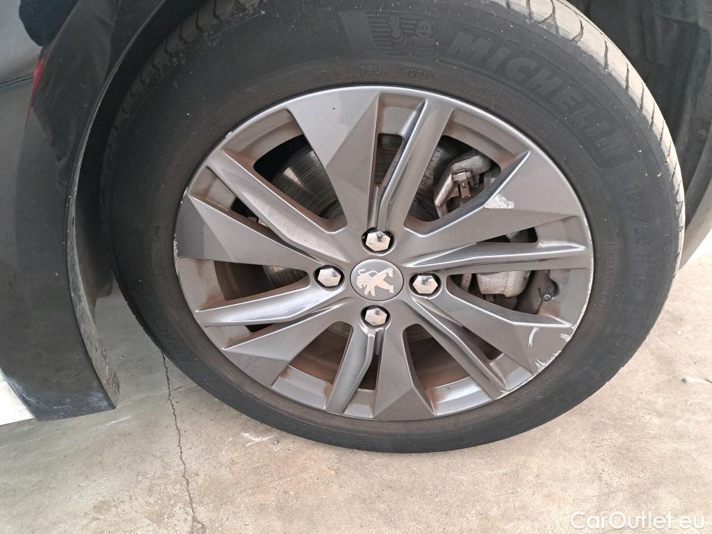  Peugeot  208  (e-) Active Business R 50kWh BVA / TRANSFO VP VF #31