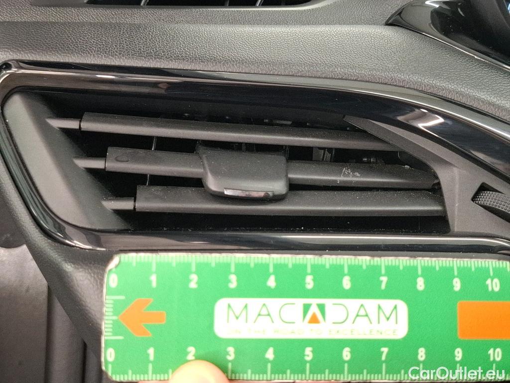  Peugeot  208  Affaire Premium Pack 1.5 HDi 100CV BVM5 E6dT #11