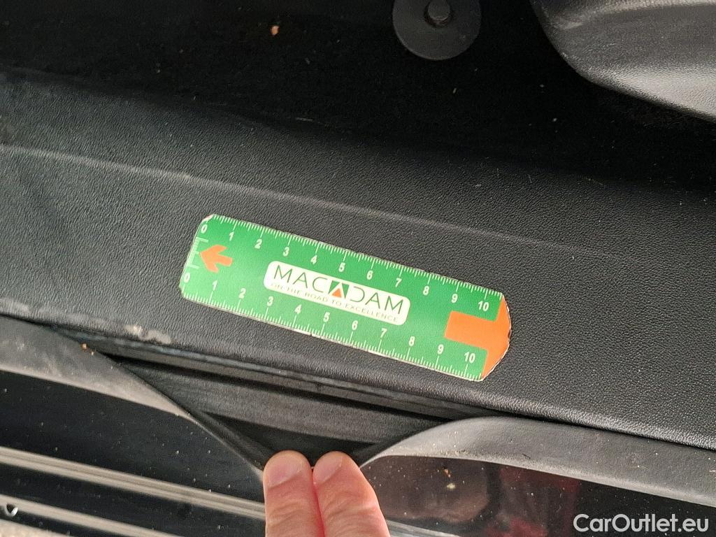  Peugeot  208  Affaire Premium Pack 1.5 HDi 100CV BVM5 E6dT #13