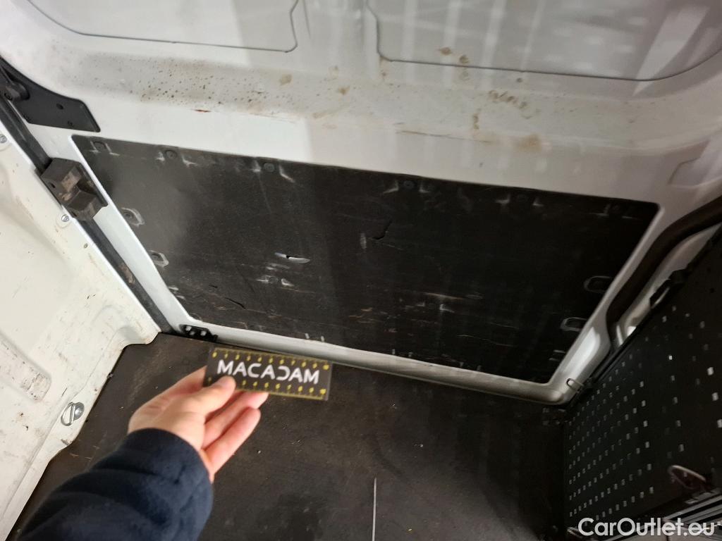  Citroen  Jumper CITROEN  / 2014 / 4P / Fourgon tôlé 30 L1H2 BlueHDi 120 S&S BVM6 Club #21