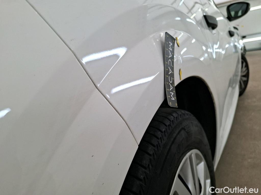  Peugeot  208  Premium 1.5 HDi 100CV BVM6 E6d #7