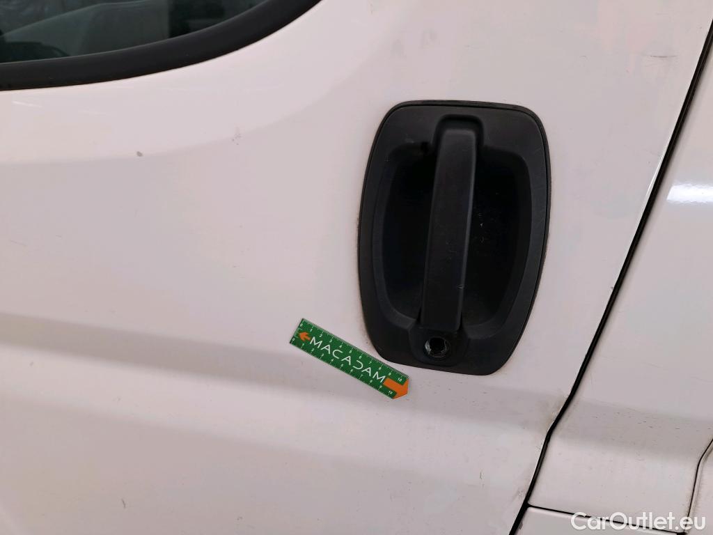  Peugeot  Boxer PEUGEOT  VU 4p Fourgon BLUEHDI 130 PREMIUM 330 L1H1 #28