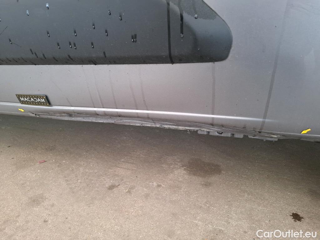  Citroen  Berlingo CITROEN  Van / 2023 / 4P / Fourgonnette M 600kg PureTech 110 S&S BVM6 PK PREM CO #4