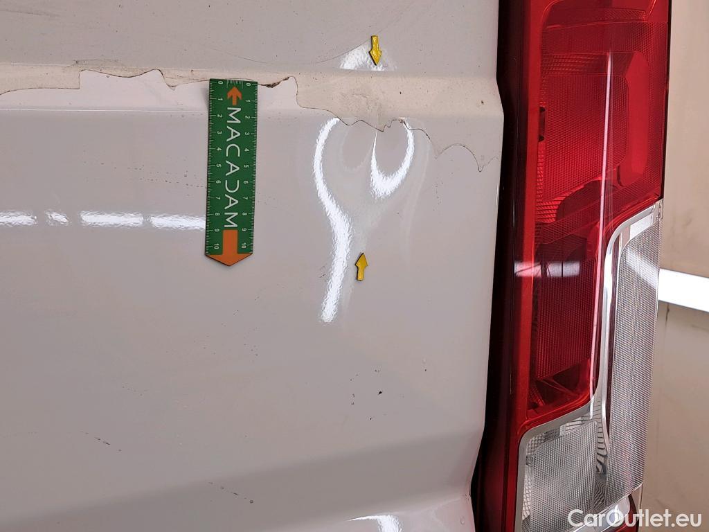  Peugeot  Boxer PEUGEOT  VU 4p Fourgon BLUEHDI 130 PREMIUM 330 L1H1 #13