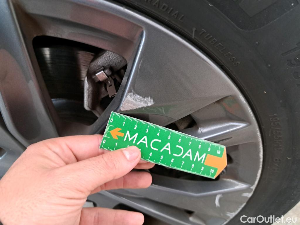  Peugeot  208  (e-) Active Business R 50kWh BVA / TRANSFO VP VF #34