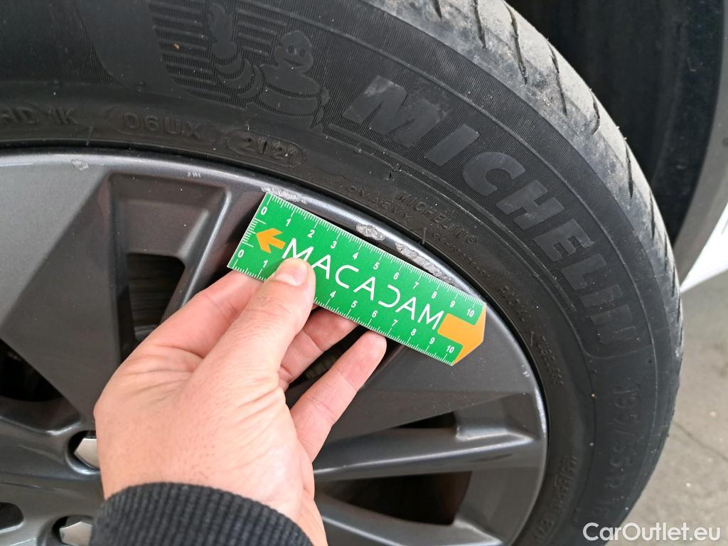  Peugeot  208  (e-) Active Business R 50kWh BVA / TRANSFO VP VF #21