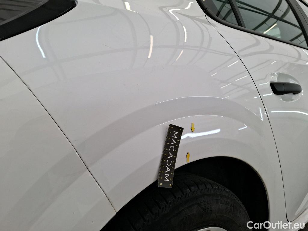  Peugeot  208  Premium 1.5 HDi 100CV BVM6 E6d #5