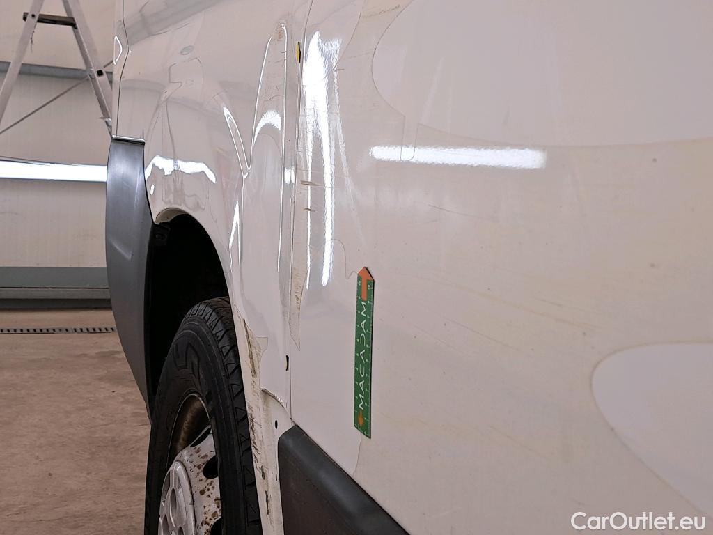  Peugeot  Boxer PEUGEOT  VU 4p Fourgon BLUEHDI 130 PREMIUM 330 L1H1 #9