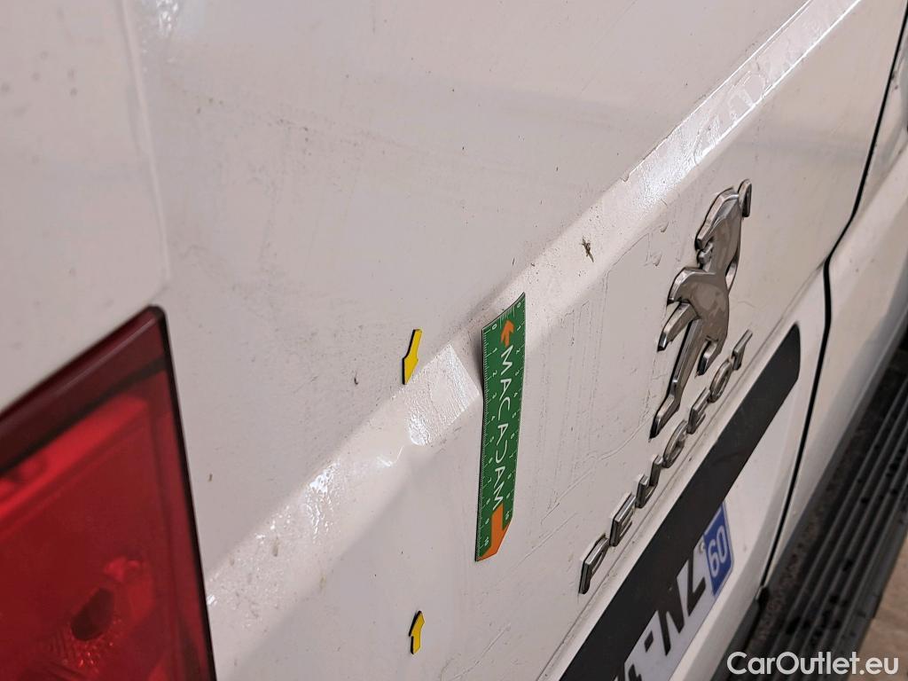  Peugeot  Boxer PEUGEOT  VU 4p Fourgon BLUEHDI 130 PREMIUM 330 L1H1 #22