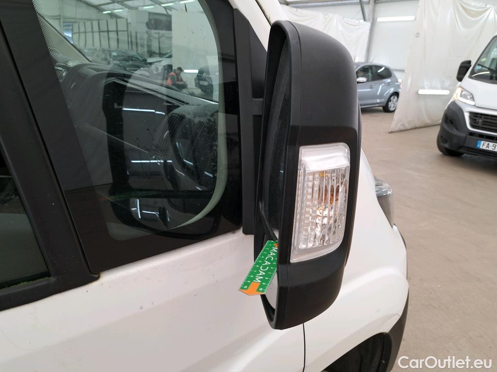  Peugeot  Boxer PEUGEOT  VU 4p Fourgon BLUEHDI 130 PREMIUM 330 L1H1 #39