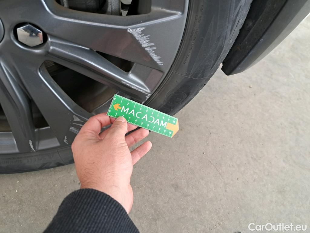  Peugeot  208  (e-) Active Business R 50kWh BVA / TRANSFO VP VF #27