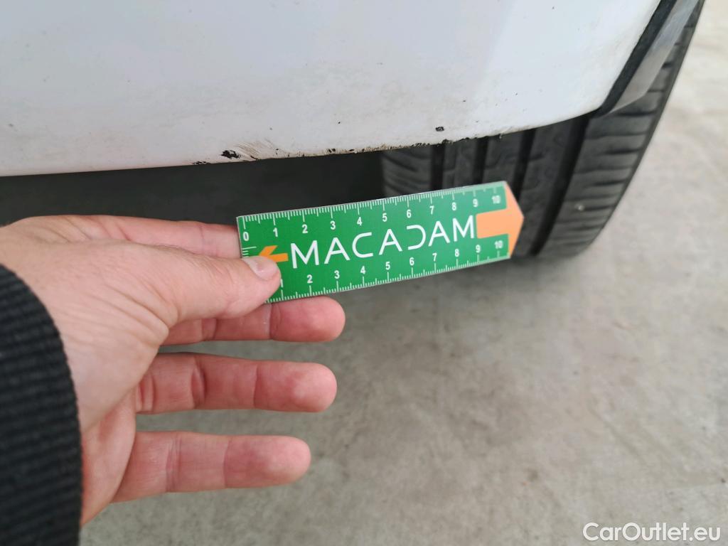  Peugeot  208  (e-) Active Business R 50kWh BVA / TRANSFO VP VF #10