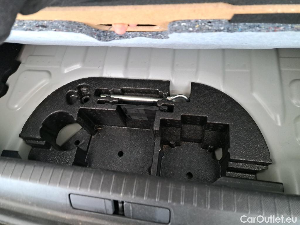  Peugeot  208  (e-) Active Business R 50kWh BVA / TRANSFO VP VF #50