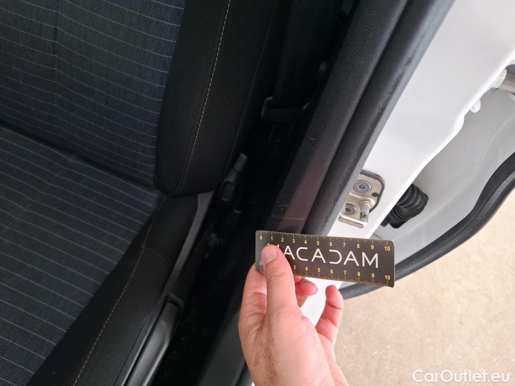  Peugeot  208  Premium 1.5 HDi 100CV BVM6 E6d #1