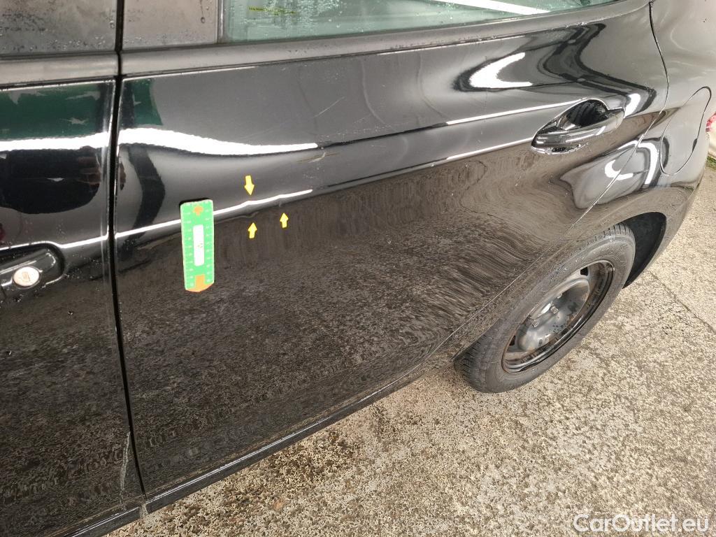  Peugeot  208  Affaire Premium Pack 1.5 HDi 100CV BVM5 E6dT #26