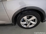  Audi  Q3 AUDI  / 2018 / 5P / SUV 35 TDI BUSINESS ADVANCED #35
