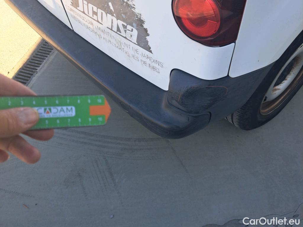  Peugeot  Partner PEUGEOT  / 2015 / 3P / furgón derivado de turismo Furgón Confort L1 BlueHDi 73KW (100CV) #46