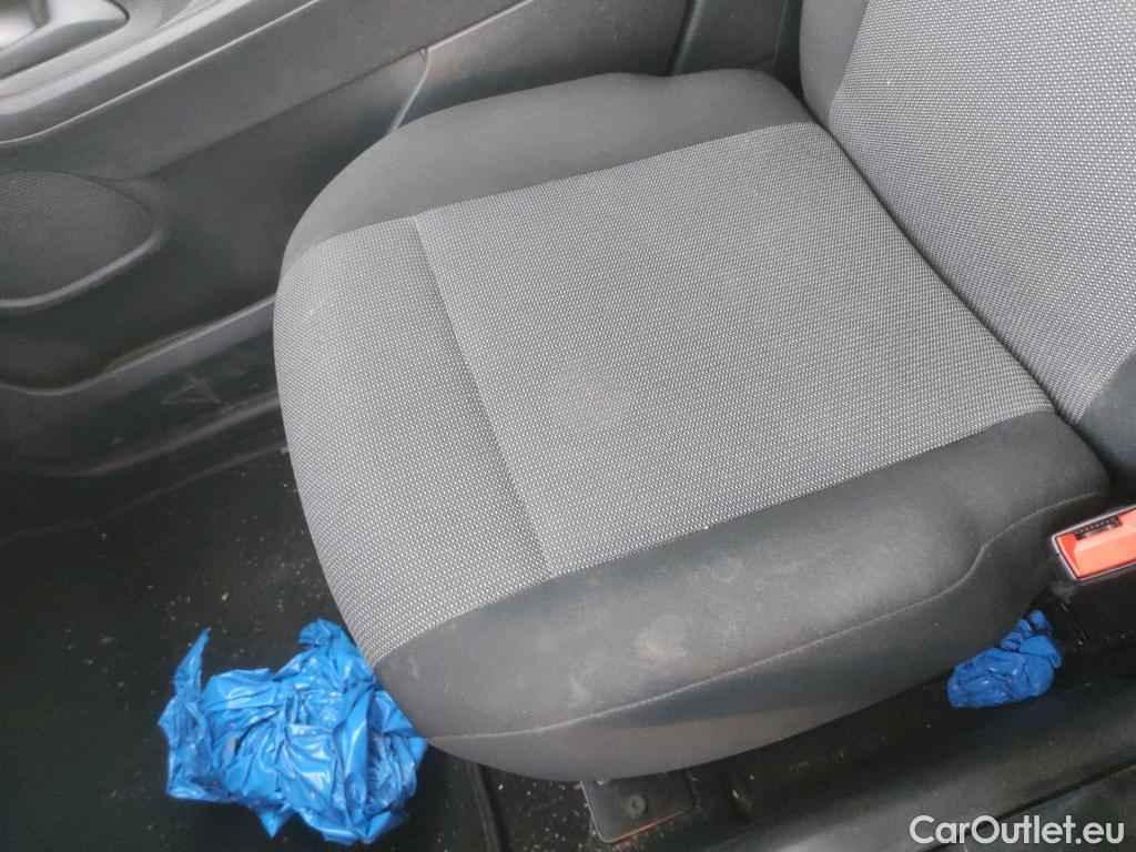  Opel  Combo OPEL  / 2018 / 3P / furgón derivado de turismo 1.5 TD 75kW (100CV) Express L H1 650kg #4