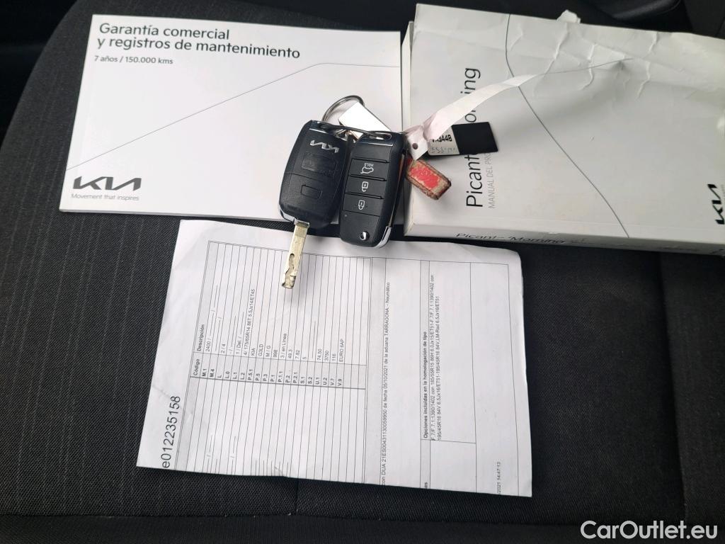  KIA  Picanto KIA  / 2020 / 5P / berlina con portón 1.0 DPi 49kW (67CV) Concept #9