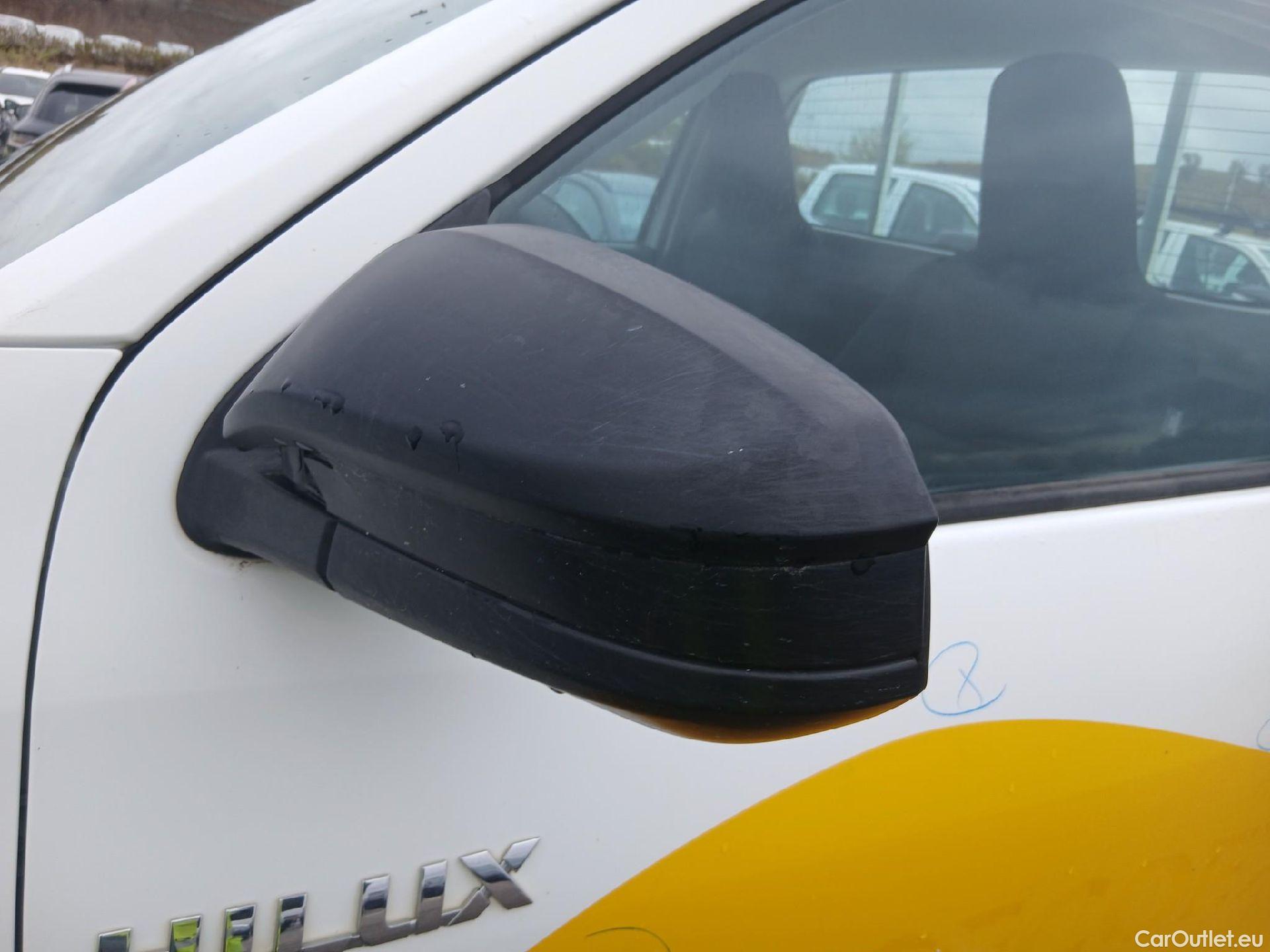  Toyota  Hilux TOYOTA  / 2016 / 2P / pickup 2.4 D-4D Cabina Sencilla GX #21