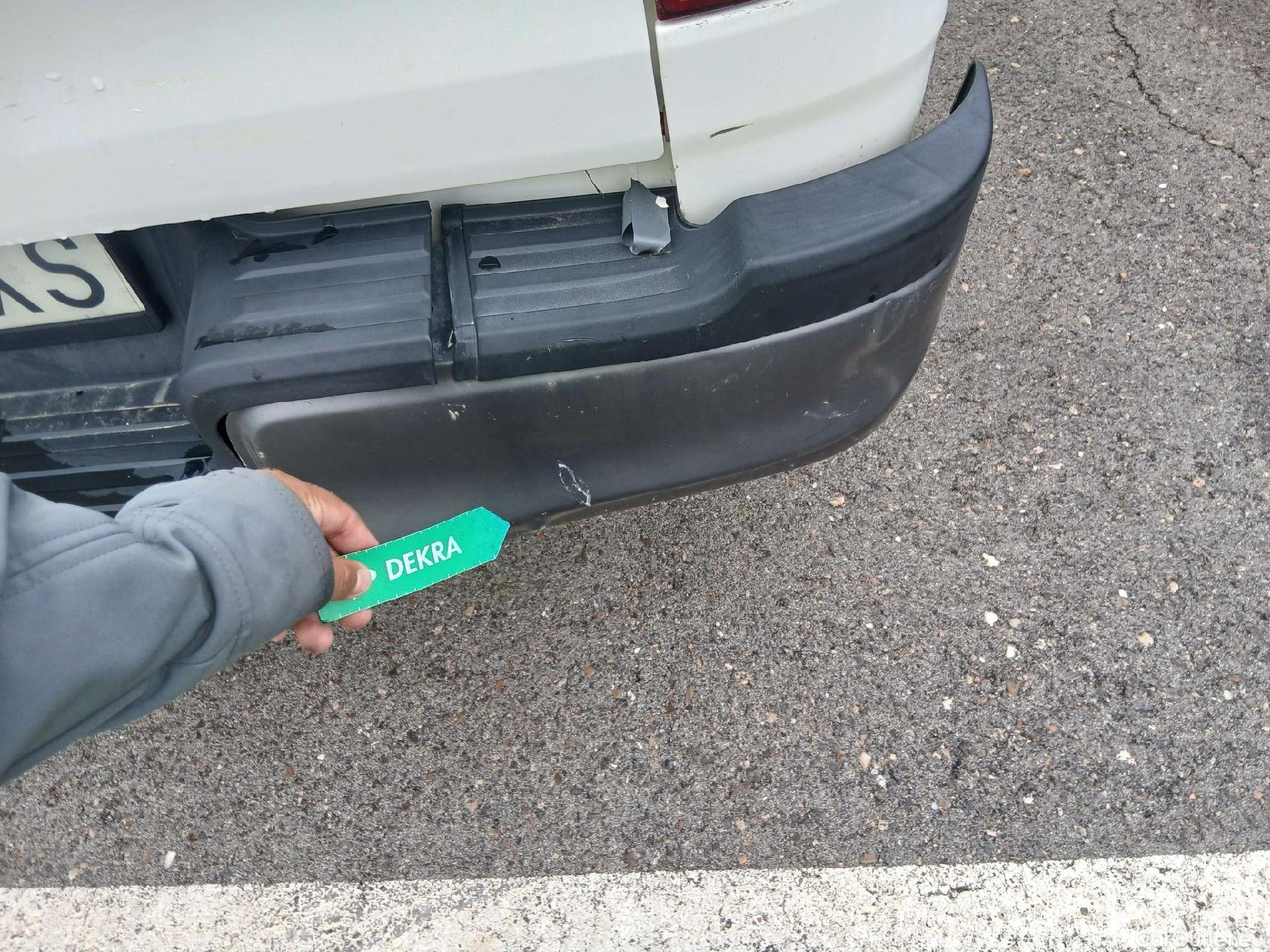  Toyota  Hilux TOYOTA  / 2016 / 2P / pickup 2.4 D-4D Cabina Sencilla GX #33