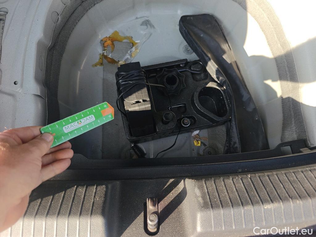  Volkswagen  Polo VOLKSWAGEN  / 2021 / 5P / berlina con portón Life 1.0 TSI 70kW (95CV) #7