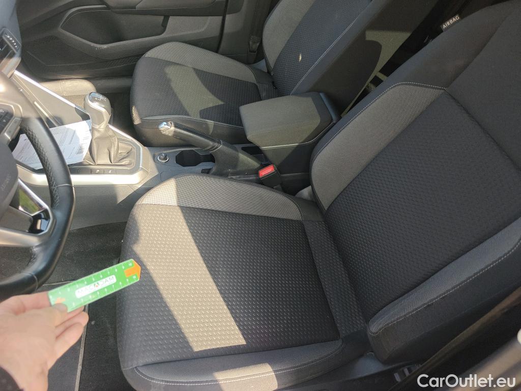  Volkswagen  Polo VOLKSWAGEN  / 2021 / 5P / berlina con portón Life 1.0 TSI 70kW (95CV) #30