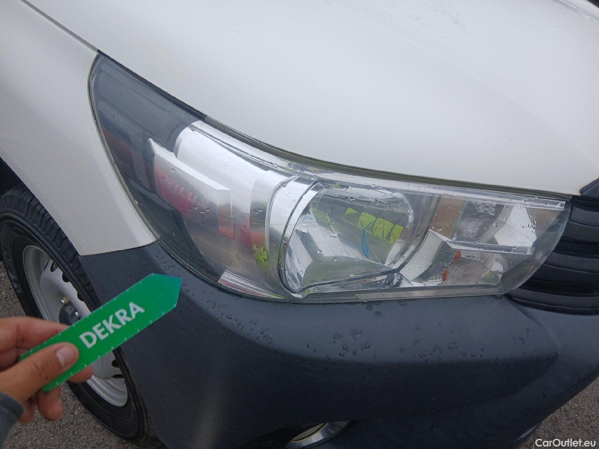  Toyota  Hilux TOYOTA  / 2016 / 2P / pickup 2.4 D-4D Cabina Sencilla GX #12