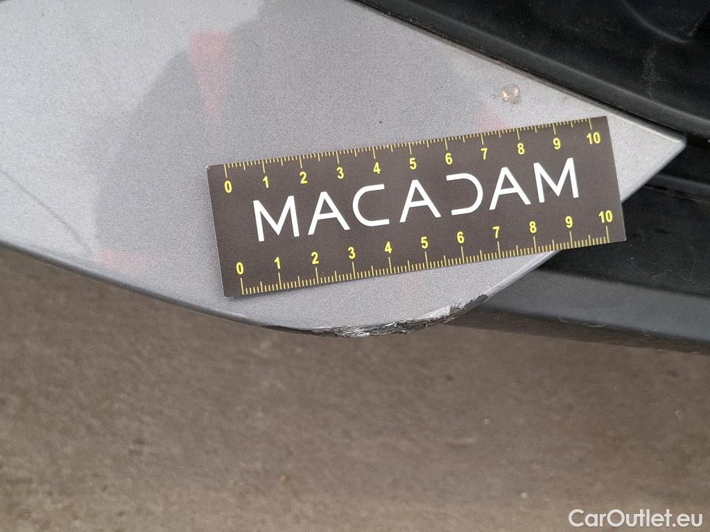  Bmw  Serie 1 BMW Série 1 / 2019 / 5P / Berline 116i DKG7 Business Design #8