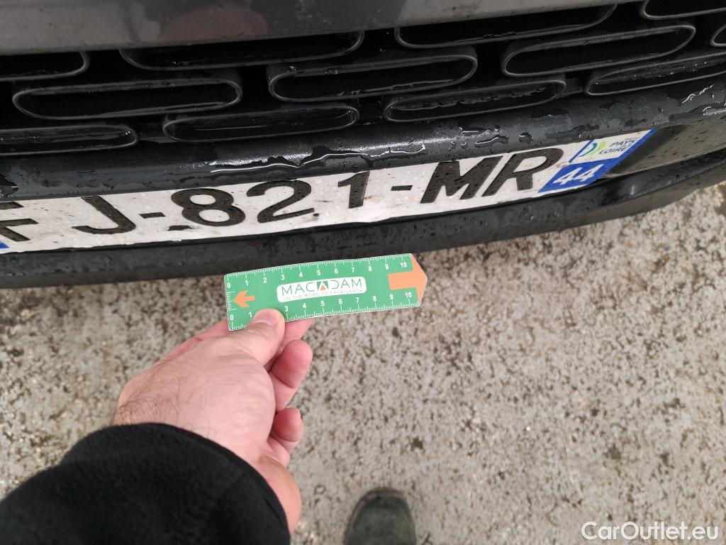  Citroen  C3 CITROEN  5p Berline PureTech 110 S&S BVM6 Shine Business #48