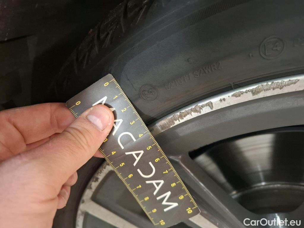  Bmw  Serie 1 BMW Série 1 / 2019 / 5P / Berline 116i DKG7 Business Design #10