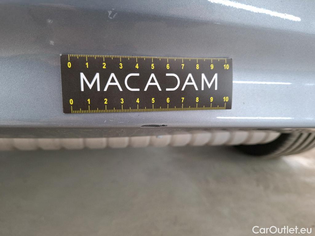  Bmw  Serie 1 BMW Série 1 / 2019 / 5P / Berline 116i DKG7 Business Design #58