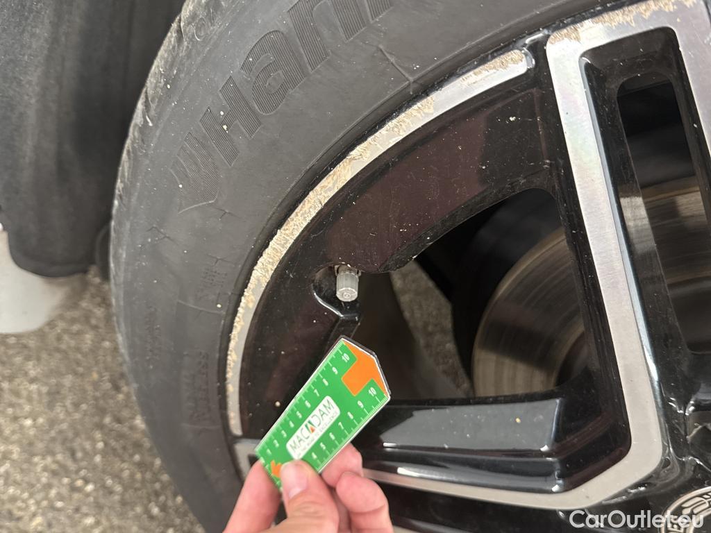  Mercedes  A-Klasse MERCEDES-BENZ Classe A Compact / 2018 / 5P / Berline A 200 d AMG Line 8G-DCT #30